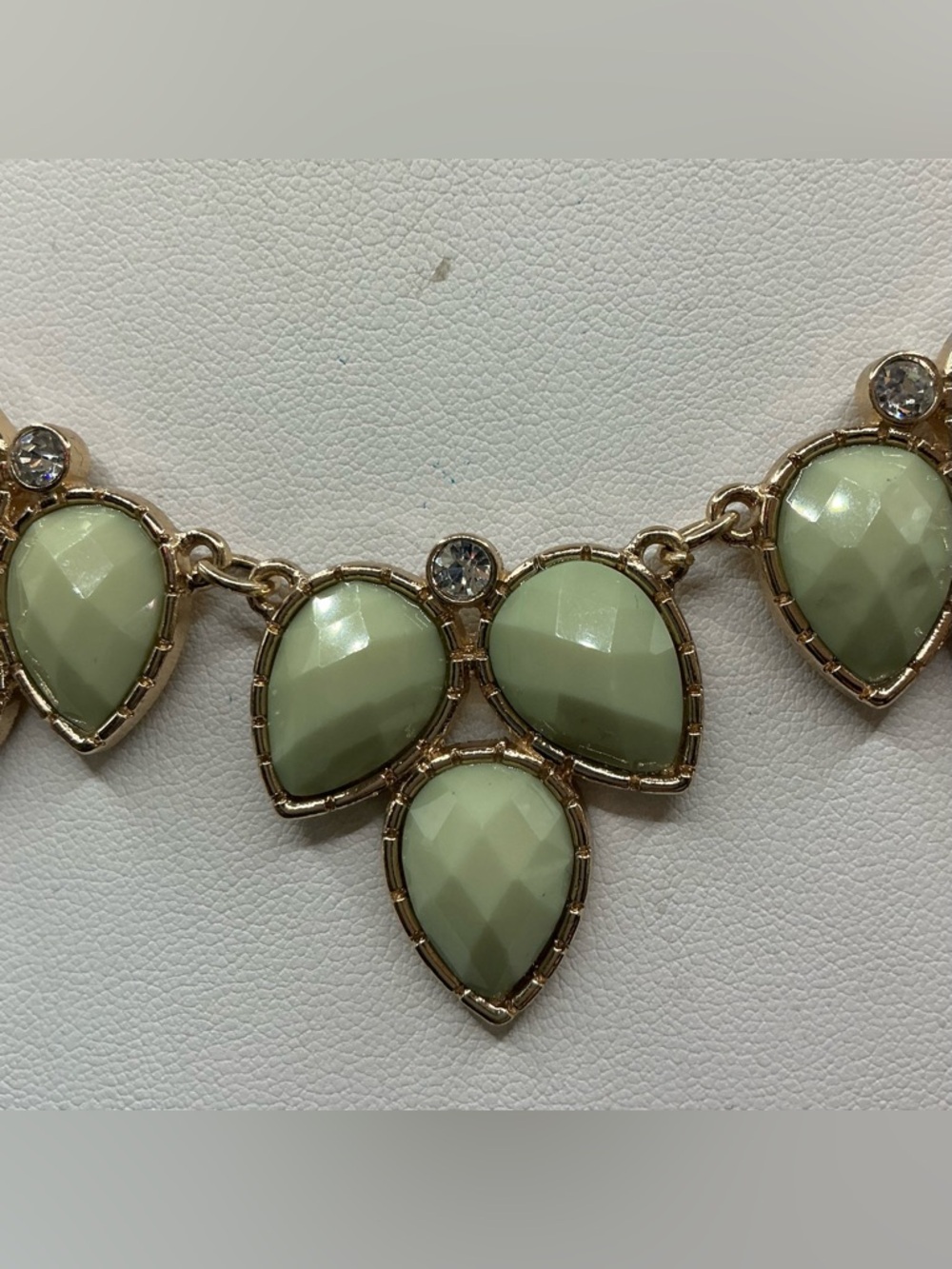 ICING GOLD TONE MINT AND RHINESTONE STATEMENT NECKLACE - Picture 2 of 3